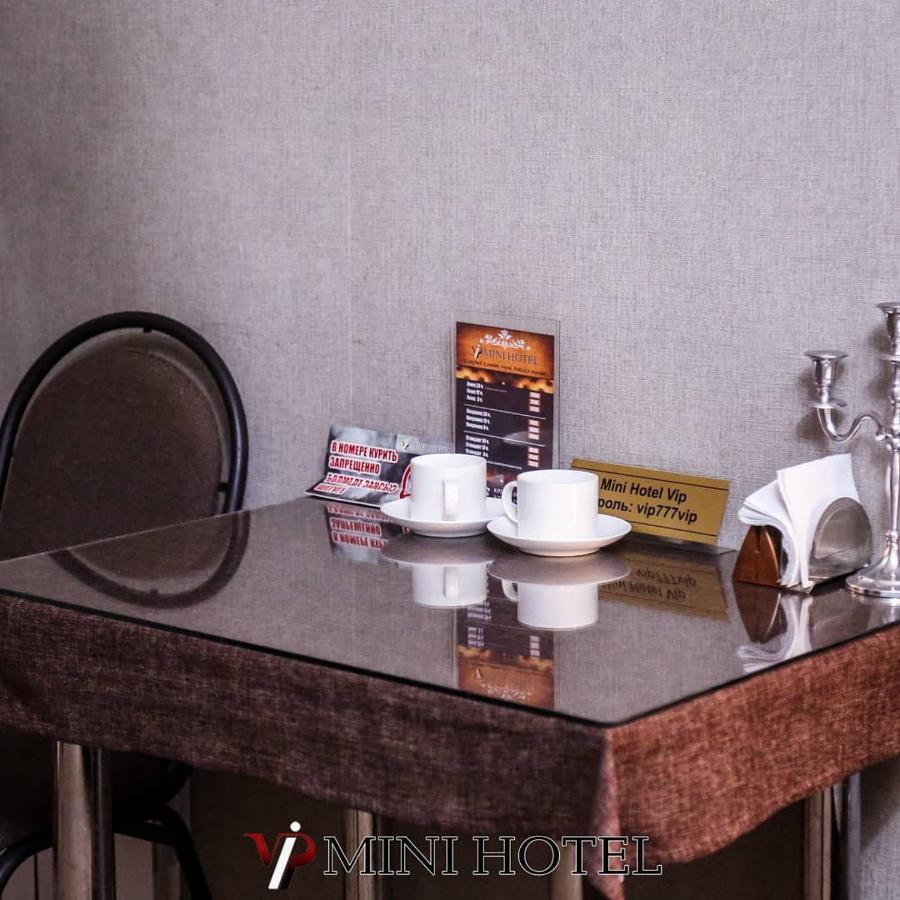 Vip Mini Hotel Семей Екстериор снимка